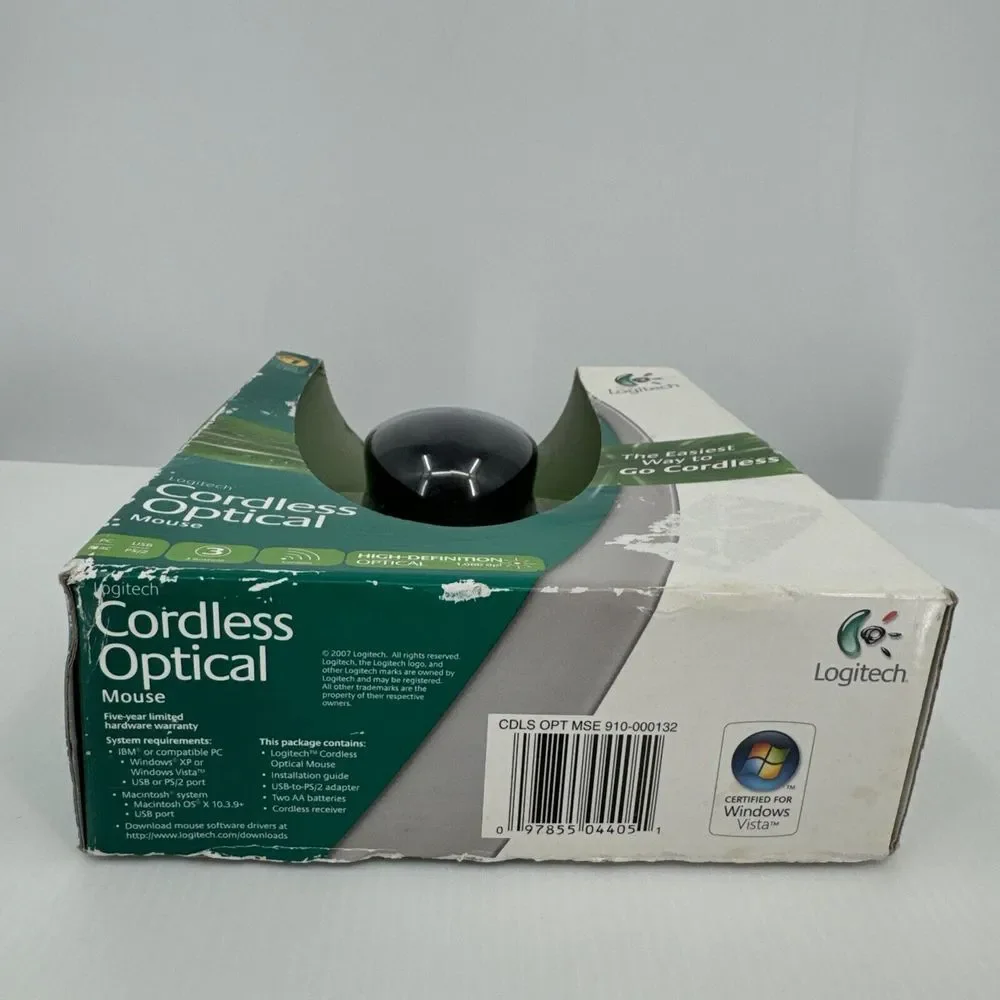 [NEW SEALED] Logitech Cordless Optical Mouse 910-000132 USB / PS2 in‎ Box